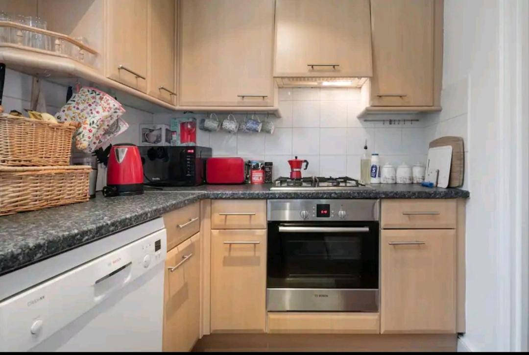 Stylish Room With Private Bath & Terrace In Super Central Clapham Junction Minutes From Victoria, Waterloo Londra Exterior foto