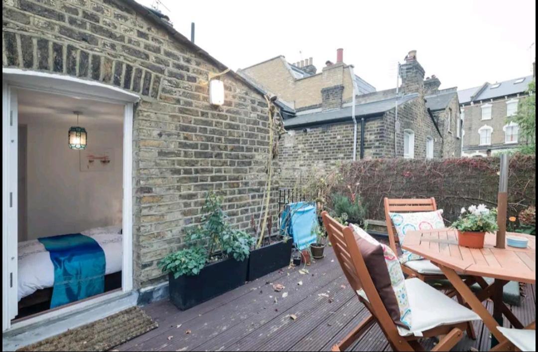 Stylish Room With Private Bath & Terrace In Super Central Clapham Junction Minutes From Victoria, Waterloo Londra Exterior foto