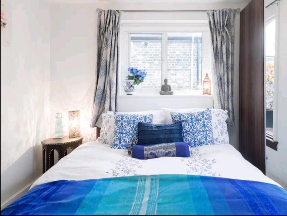 Stylish Room With Private Bath & Terrace In Super Central Clapham Junction Minutes From Victoria, Waterloo Londra Exterior foto
