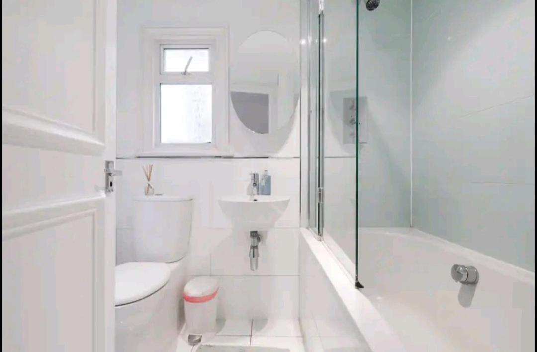 Stylish Room With Private Bath & Terrace In Super Central Clapham Junction Minutes From Victoria, Waterloo Londra Exterior foto